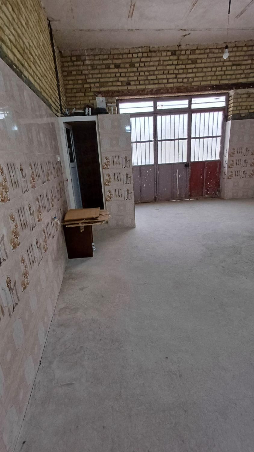 اجاره ۷۰ متری|اجارهٔ دفتر صنعتی، کشاورزی، تجاری|همدان, |دیوار