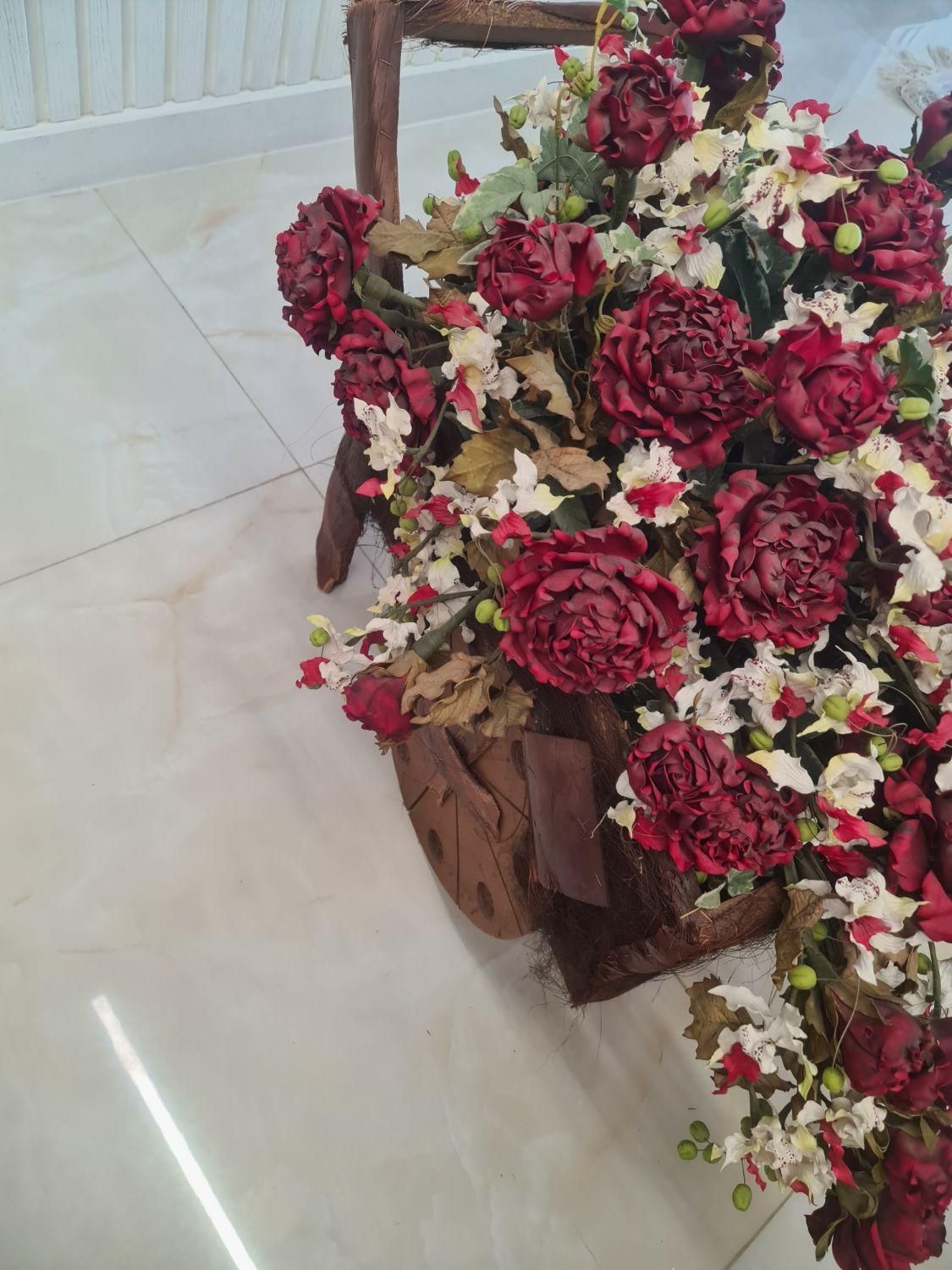 گل رز تزینی|گل مصنوعی|اصفهان, شاهزید|دیوار