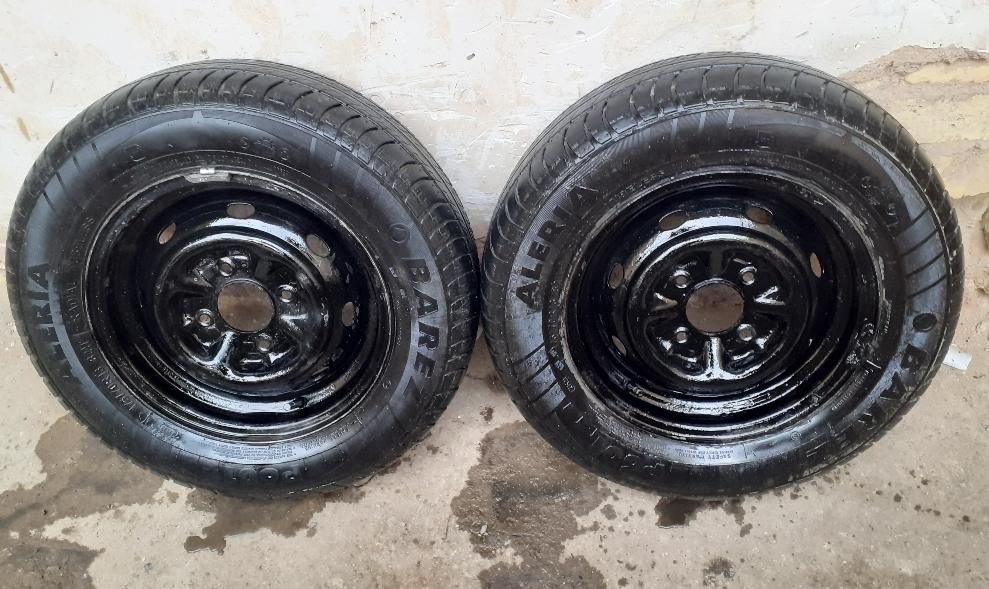 درب.نیسان.دینام.پیکان.پرایدپژوگیربک سرسیلند لاستیک|قطعات یدکی و لوازم جانبی|اصفهان, لاله|دیوار