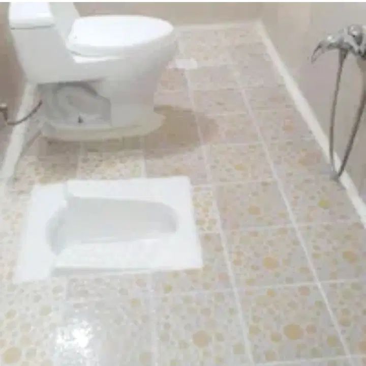 بندکشی سرویس بهداشتی.داخل واحد سرامیک کاشی|خدمات پیشه و مهارت|بندر انزلی, سی متری|دیوار