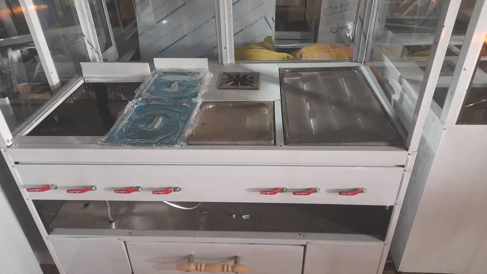 ساندویچی همبرگر کبابی یخچال ماست/ فر مدرن پز|کافی‌شاپ و رستوران|کرمان, |دیوار