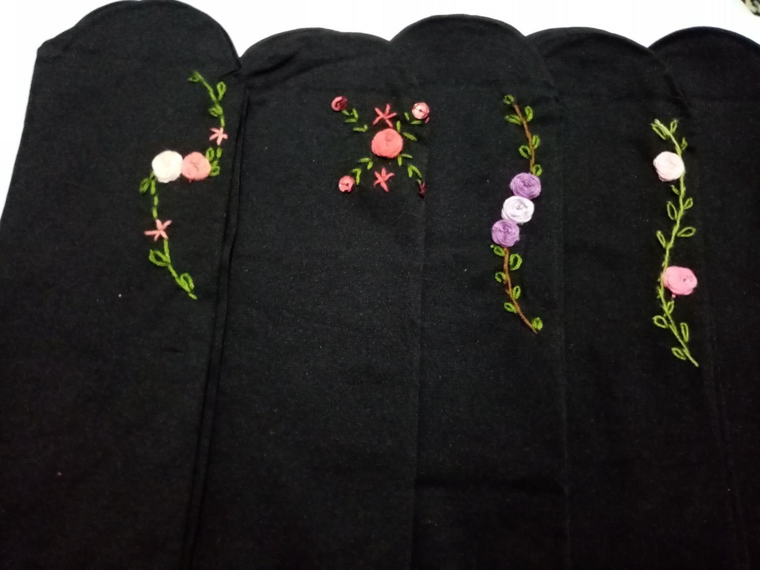 جوراب های زیبای گلدوزی شده|لباس|تبریز, |دیوار