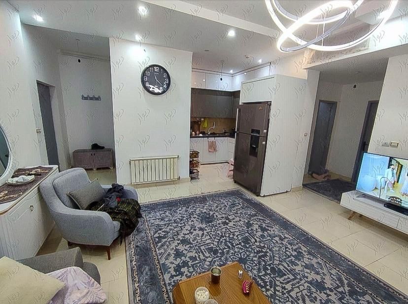 آپارتمان بازسازی‌شده و شیک در مجتمع ارمغان گلبهار|فروش آپارتمان|گلبهار, شهر جدید گلبهار|دیوار