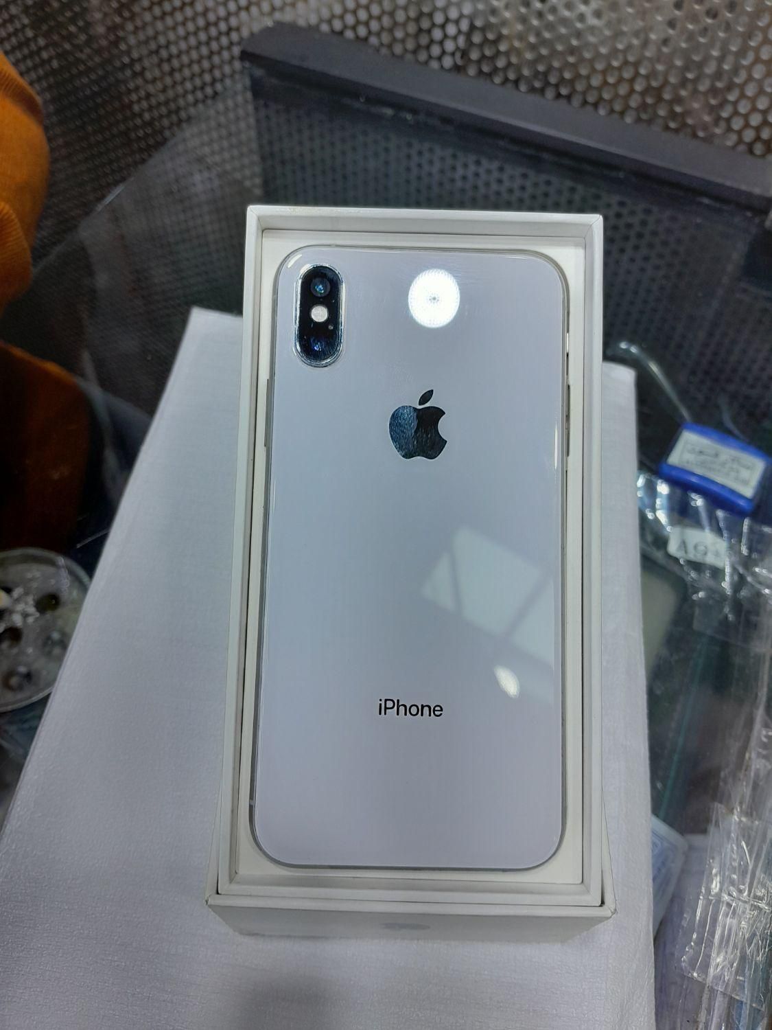 اپل iPhone XS ۶۴ گیگابایت|موبایل|تهران, جمهوری|دیوار