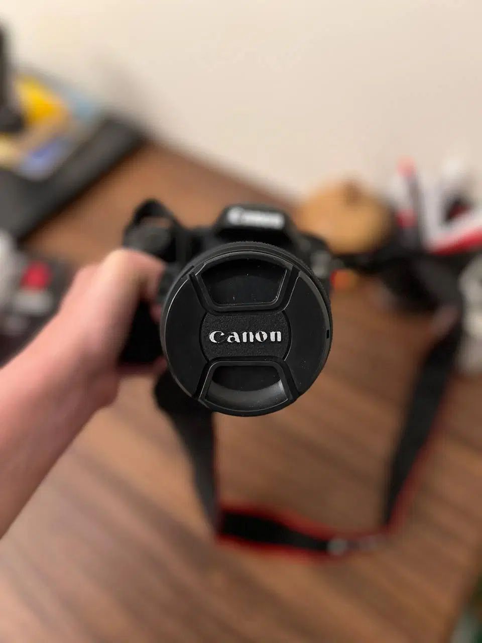 دوربین 90d-canon-۱۵۰۰شات|دوربین عکاسی و فیلم‌برداری|تهران, اقدسیه|دیوار