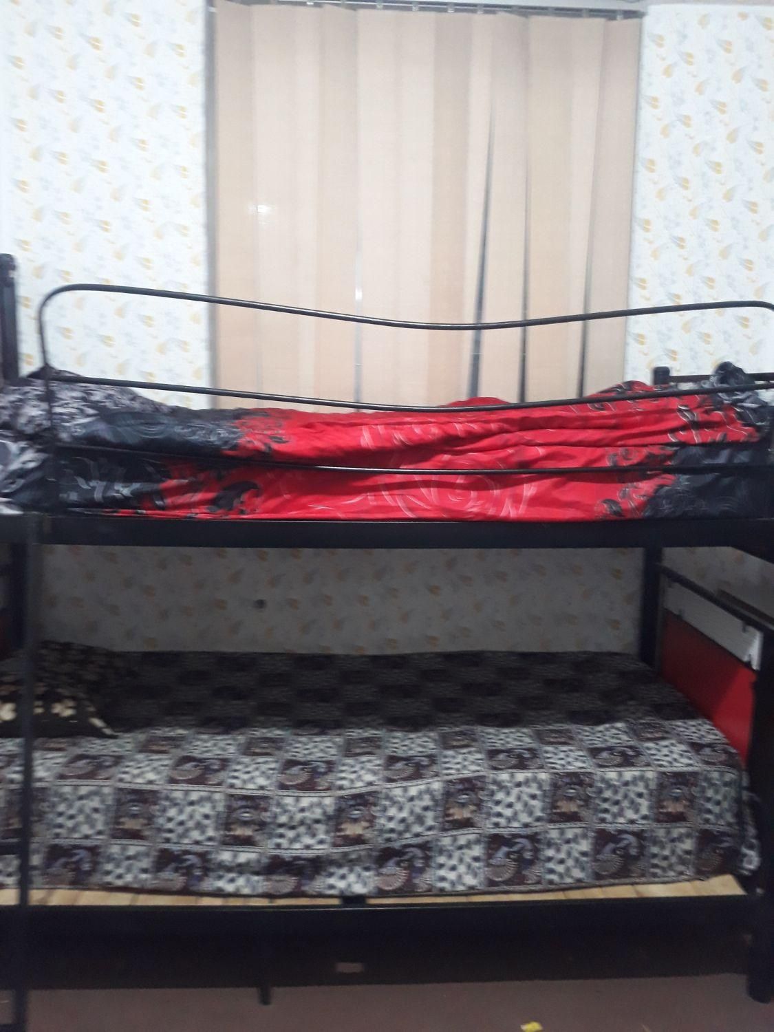 تخت فرفوژه دو طبقه|تخت و سرویس خواب|شیراز, کوی زهرا|دیوار