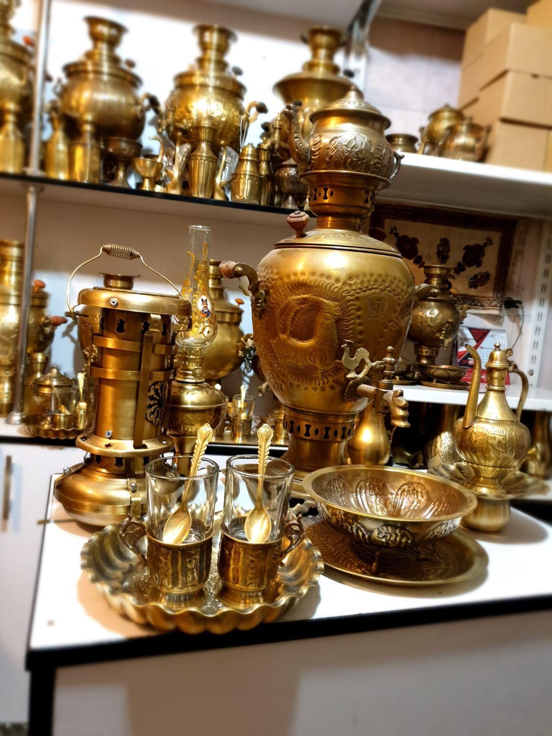 jgfسماور زغالیgc  برنجی مسی برقی گازی ذغالیd|صنایع دستی و سایر لوازم تزئینی|اصفهان, دستگرده|دیوار