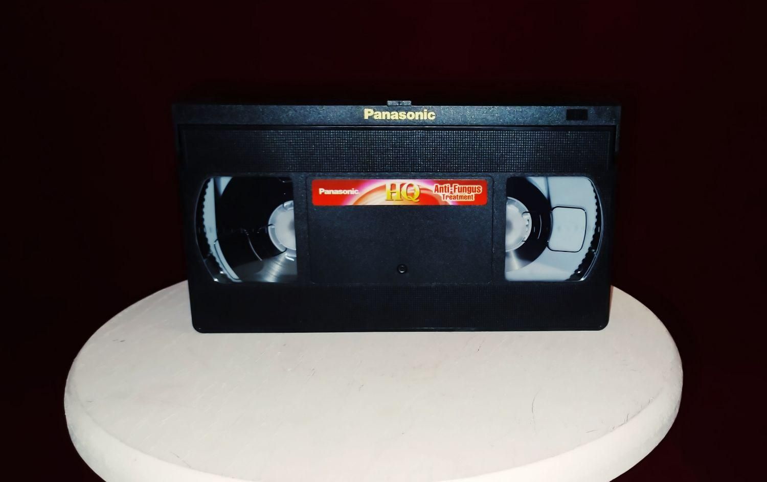 تبدیل فیلم کاستهای قدیم به فلش،هارد،دی وی دی،سی دی|پخش‌کننده DVD و ویدیو|شیراز, ظهور|دیوار