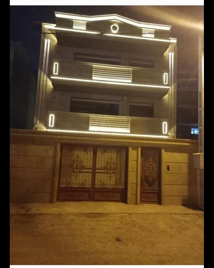 آپارتمان و حیاط ۲ طبقه ، اندیشه|فروش آپارتمان|تبریز, |دیوار