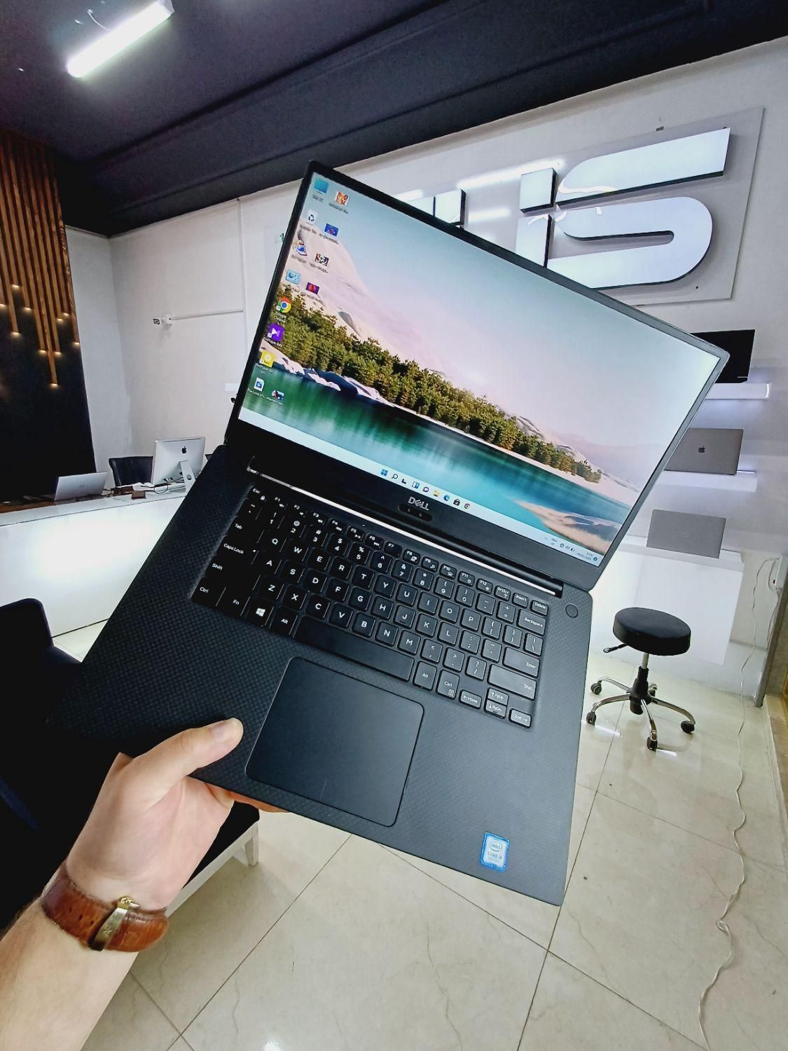 لپ‌تاپ دل DELL Core i9 مهندسی رندرگیری 16 هسته ای|رایانه همراه|نیشابور, |دیوار