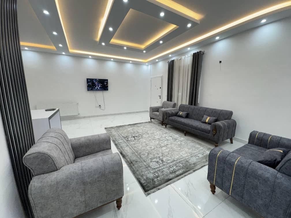 اجاره ویلا استخردار لاکچری در انزلی کدp101|اجارهٔ کوتاه‌مدت ویلا و باغ|رشت, سعدی (تختی)|دیوار