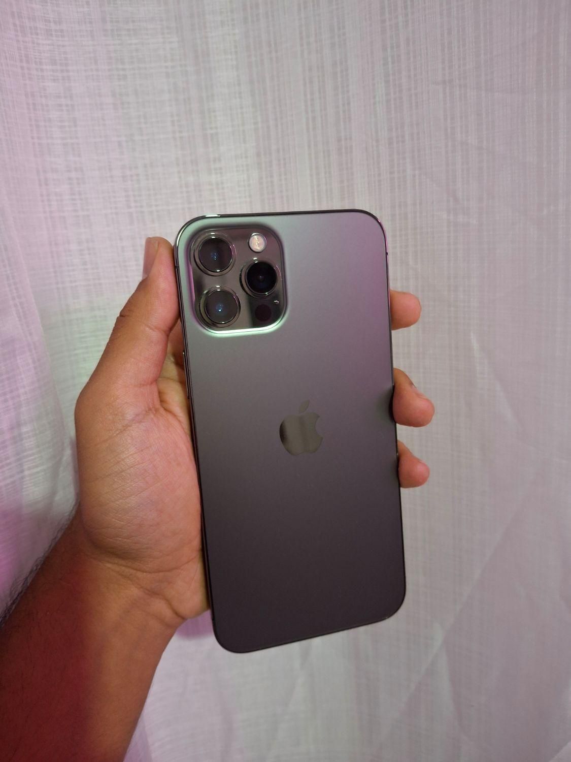 اپل iPhone 12 Pro Max با حافظهٔ ۲۵۶ گیگابایت|موبایل|تهران, شهرک ولیعصر|دیوار