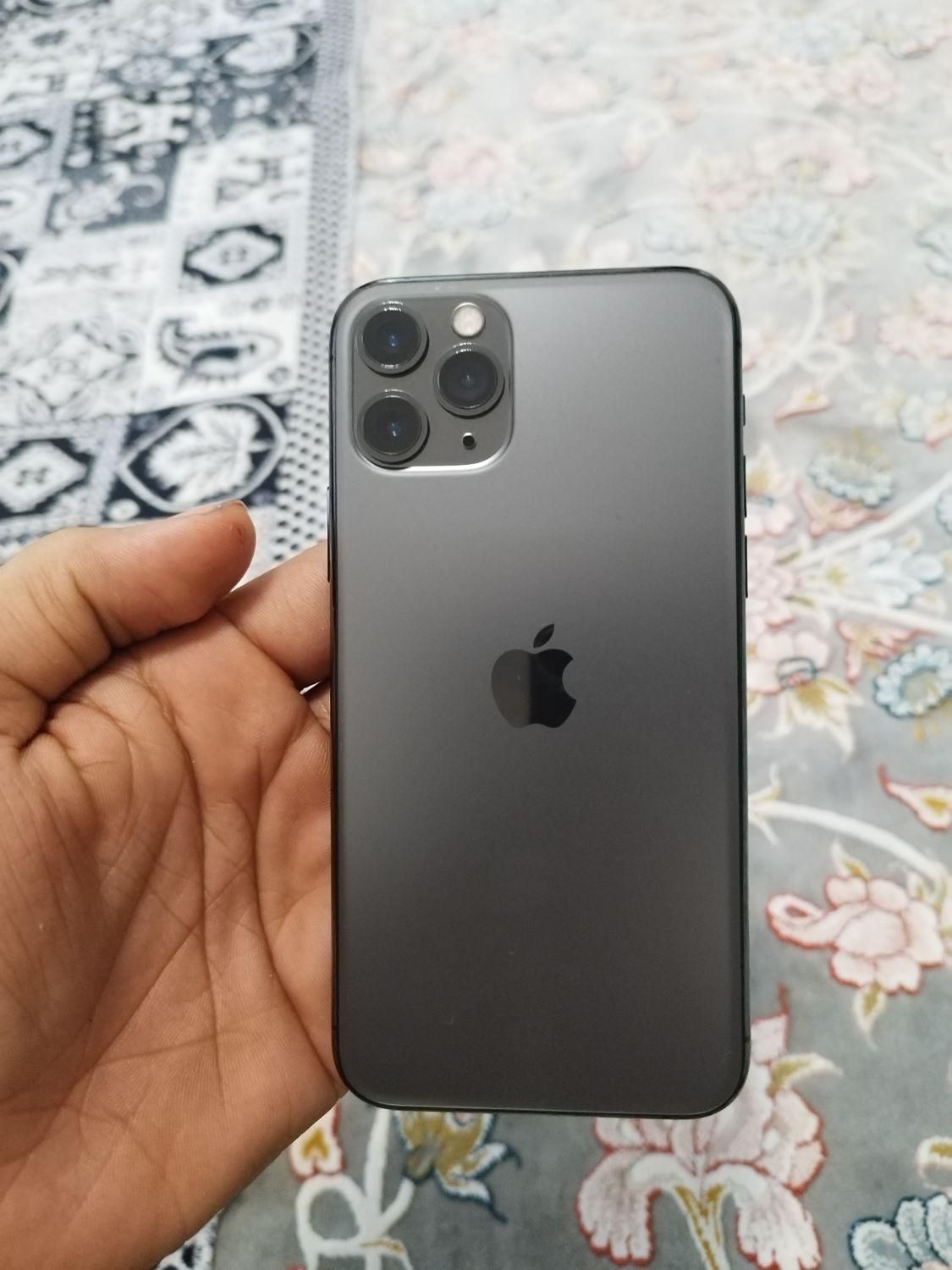 اپل iPhone 11 Pro ۲۵۶ گیگابایت|موبایل|تهران, ده‌ونک|دیوار