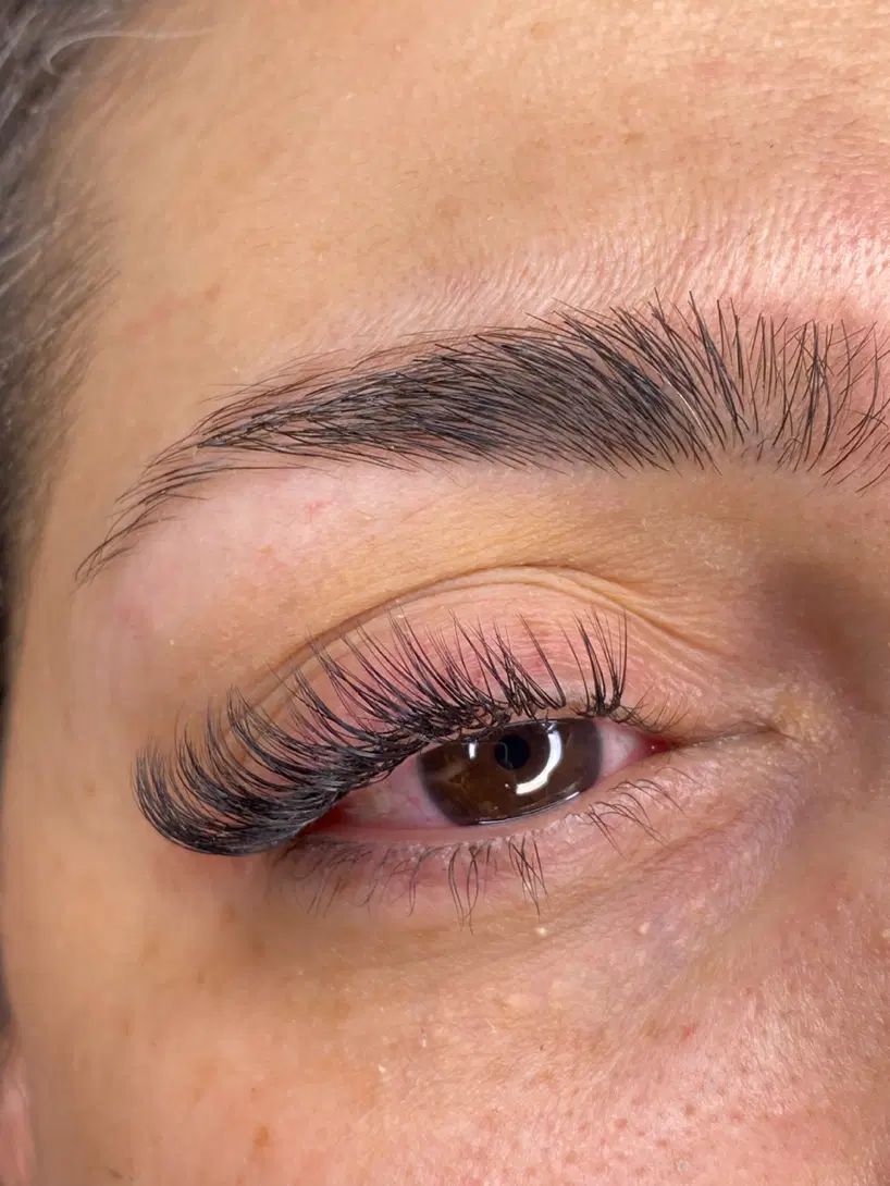 کاشت و اکستنشن مژه|خدمات آرایشگری و زیبایی|مشهد, الهیه|دیوار