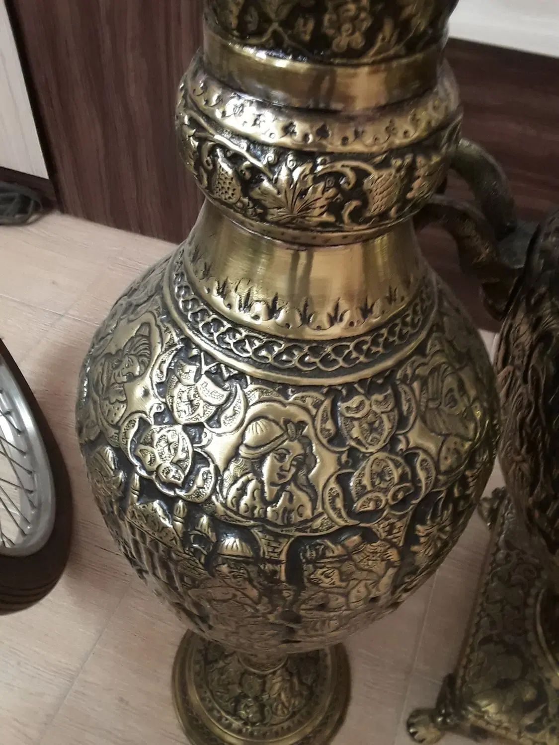 سماور ذغالی باقوری و گلدان|صنایع دستی و سایر لوازم تزئینی|تهران, آذری|دیوار