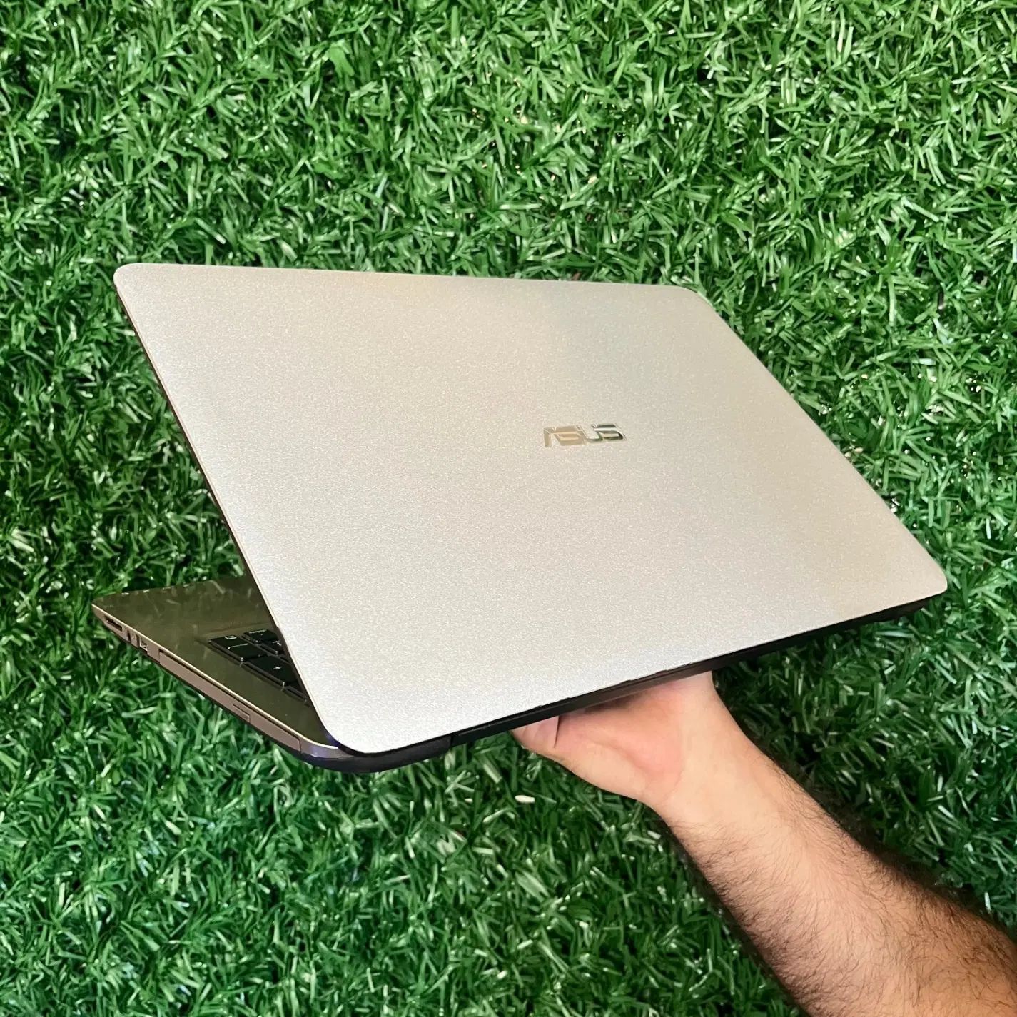 لپ تاپ استوک ایسوس X556 i5/8GB/128GB گرافیک 2 گیگ|رایانه همراه|اصفهان, جامی|دیوار