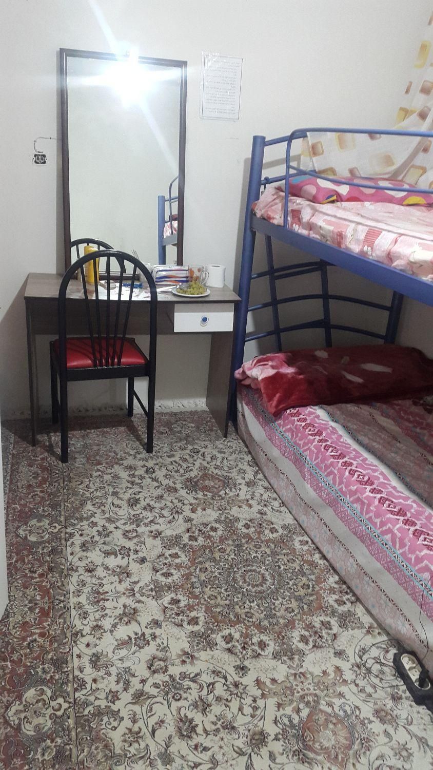 خوابگاه دخترانه در کرج|اجارهٔ کوتاهمدت آپارتمان و سوئیت|کرج, کوی امامیه|دیوار