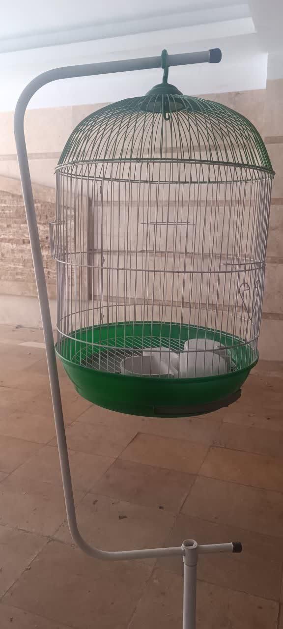 قفس پایه دار پرنده|لوازم جانبی حیوانات|تهران, حکیمیه|دیوار