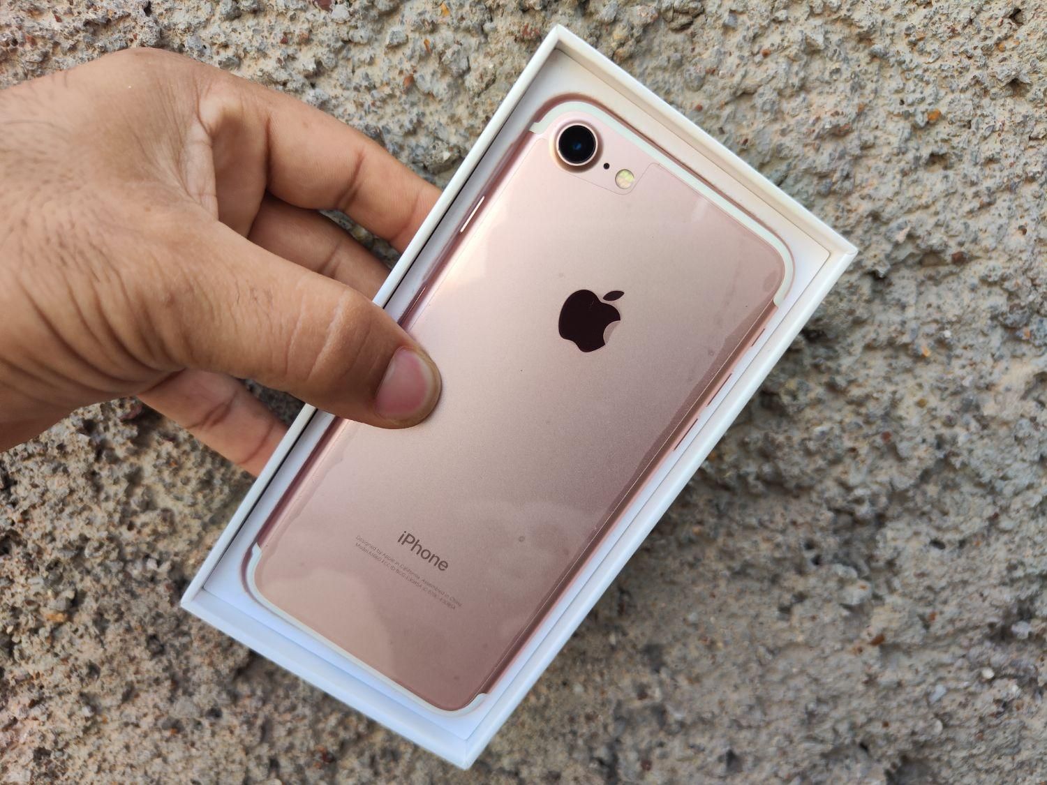 اپل آیفون 7 حافظه داخلی 256GB رنگ Rose Gold|موبایل|آبادان, |دیوار