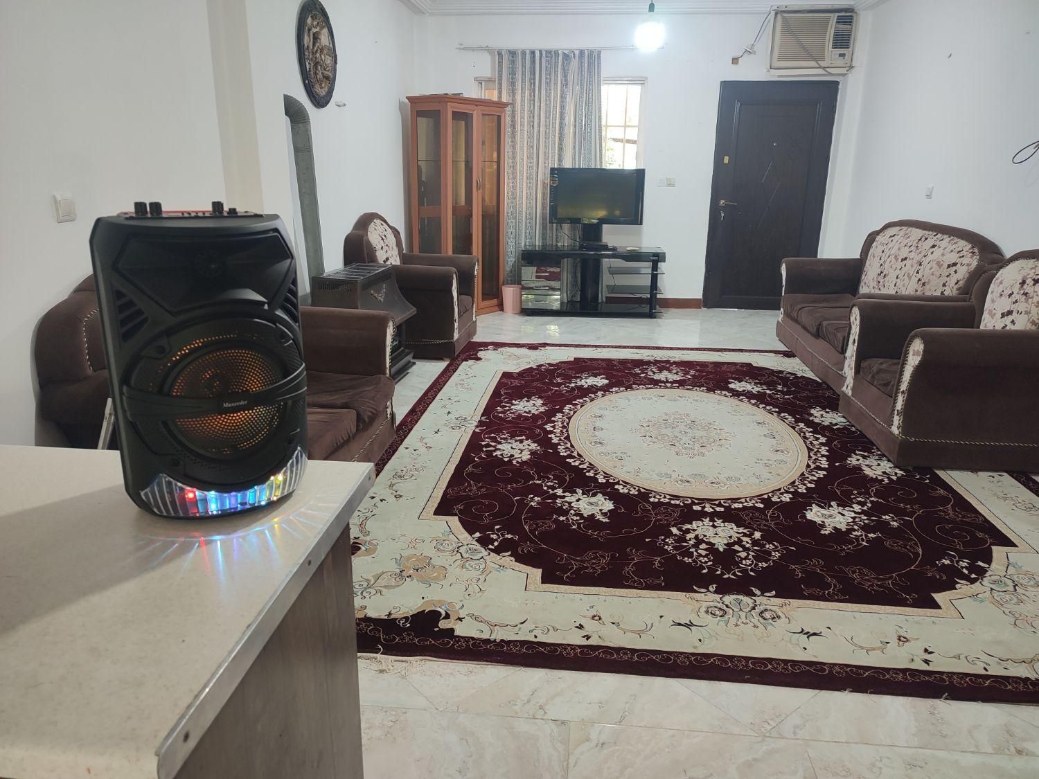 اجاره ویلا استخر دار آب گرم|اجارهٔ کوتاهمدت ویلا و باغ|نوشهر, |دیوار