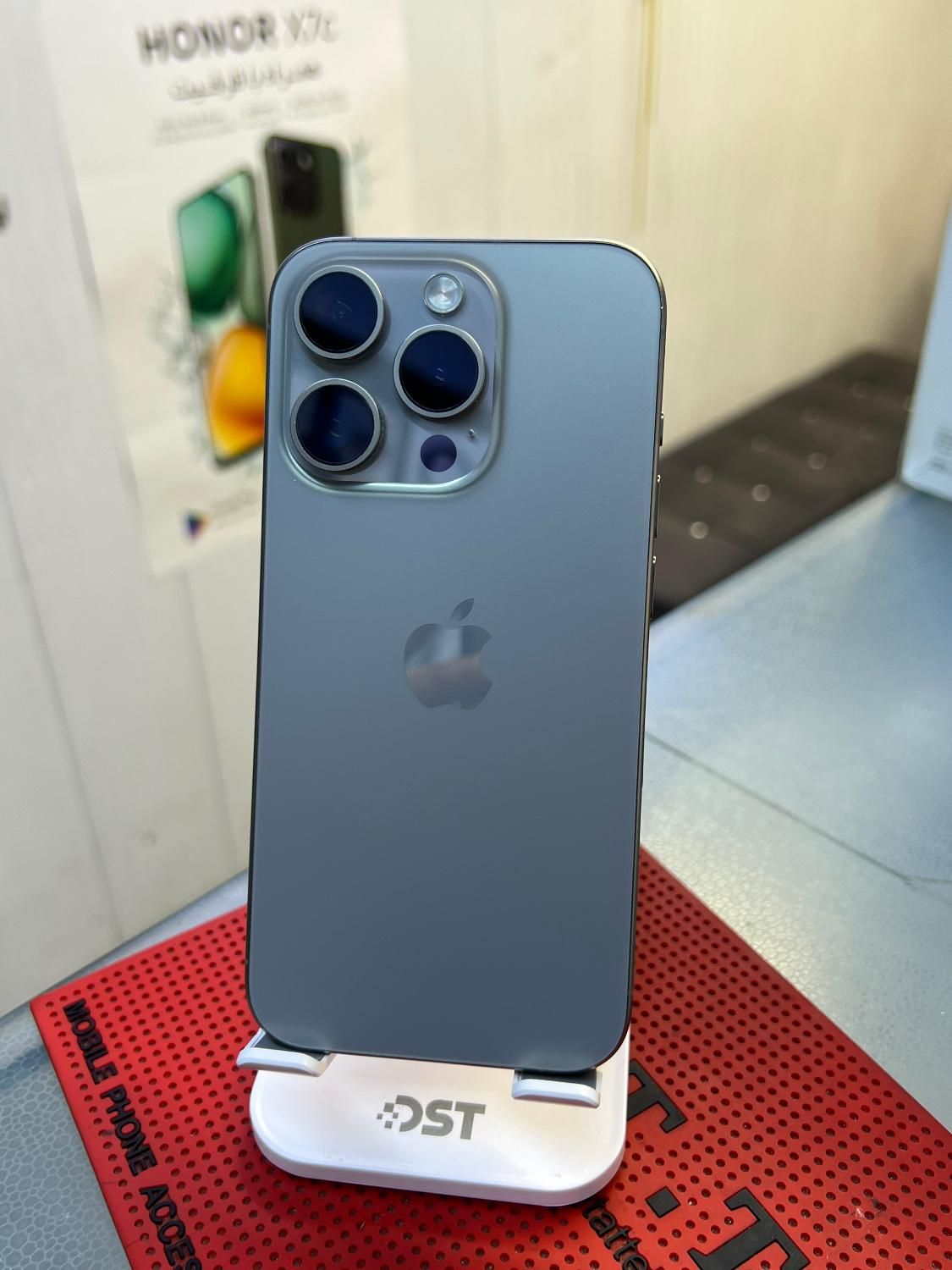 Iphone 15Pro natural Titanium 256GB-Zaa|موبایل|کرج, مهرویلا جنوبی|دیوار