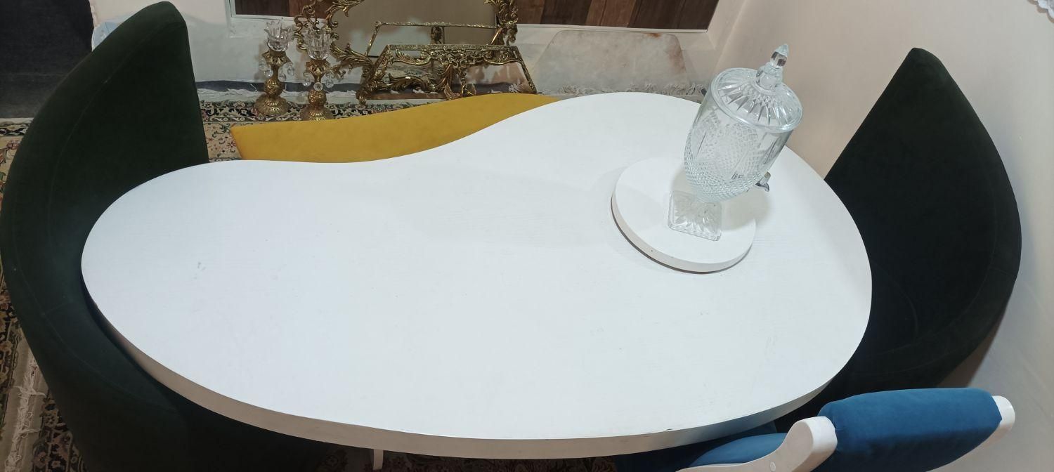 میز ناهار خوری شیش نفره نو نو بدون کوچکترین خرابی|میز و صندلی غذاخوری|کرمانشاه, |دیوار