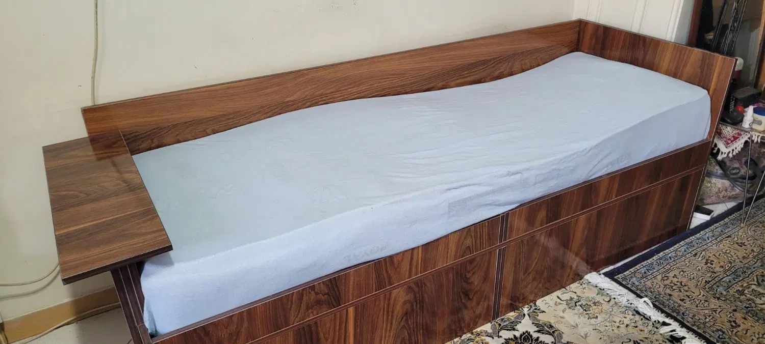 تخت و مبل اک دی اف مخصوص منزل، باغ یا کافه|مبلمان خانگی و میز عسلی|کرج, مهرویلا شمالی|دیوار