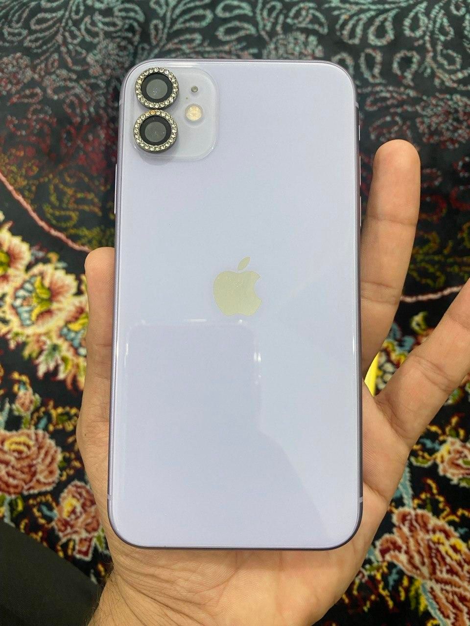 اپل iPhone 11 با حافظهٔ ۱۲۸ گیگابایت|موبایل|بندرعباس, |دیوار