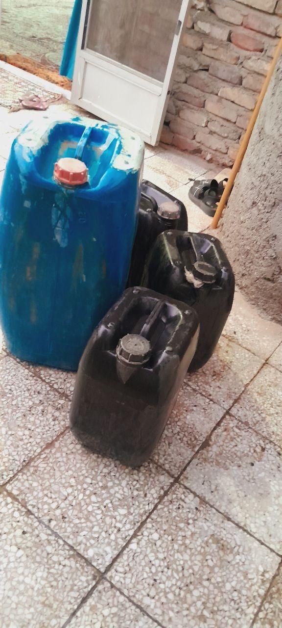 بانکه|ظروف نگهدارنده، پلاستیکی، یک‌بارمصرف|زاهدان, |دیوار