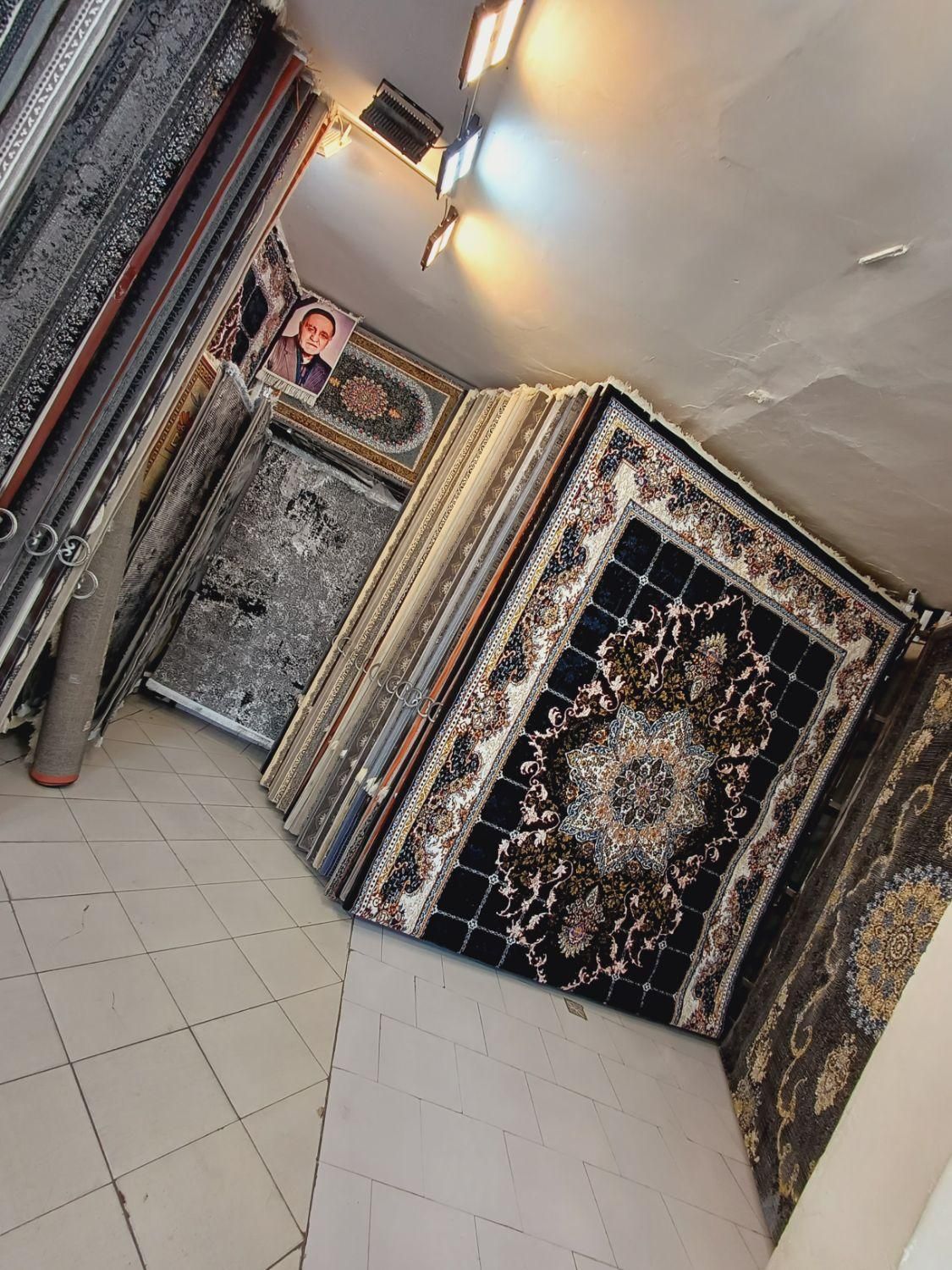 فرش ۲در۳ تخفیفی ۶متری مقطوع فقط ۲/۵۰۰ت|فرش|مشهد, طلاب|دیوار