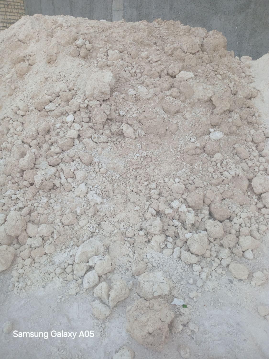 پوکه ارزان ارزان|مصالح و تجهیزات ساختمان|کاشان, میدان میوه تره بار|دیوار