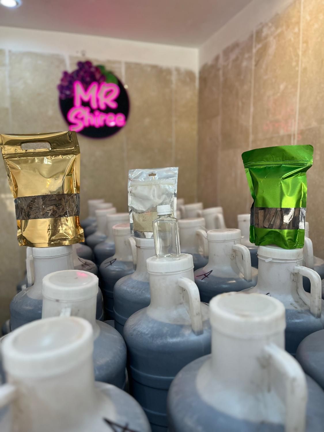 پخش شیره انگور-خرما-رب انار|خوردنی و آشامیدنی|کرج, میدان میوه و تره بار مرکزی|دیوار