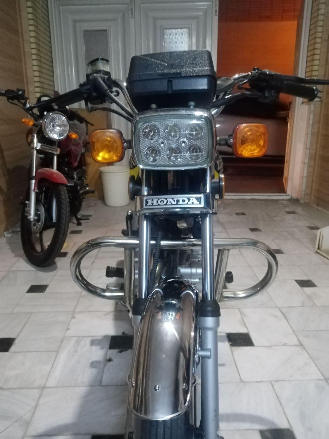 زمرد 150cc ۱۴۰۰|موتورسیکلت|کاشان, ۲۲ بهمن|دیوار