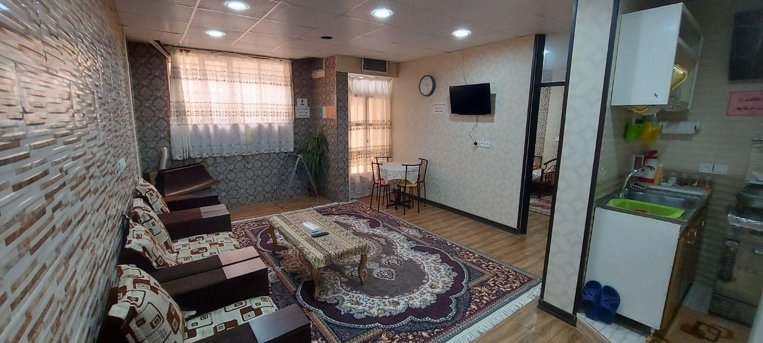 اجاره روزانه منزل سوئیت آپارتمان مبله رنت هتل|اجارهٔ کوتاه‌مدت آپارتمان و سوئیت|شیراز, شیشه‌گری|دیوار