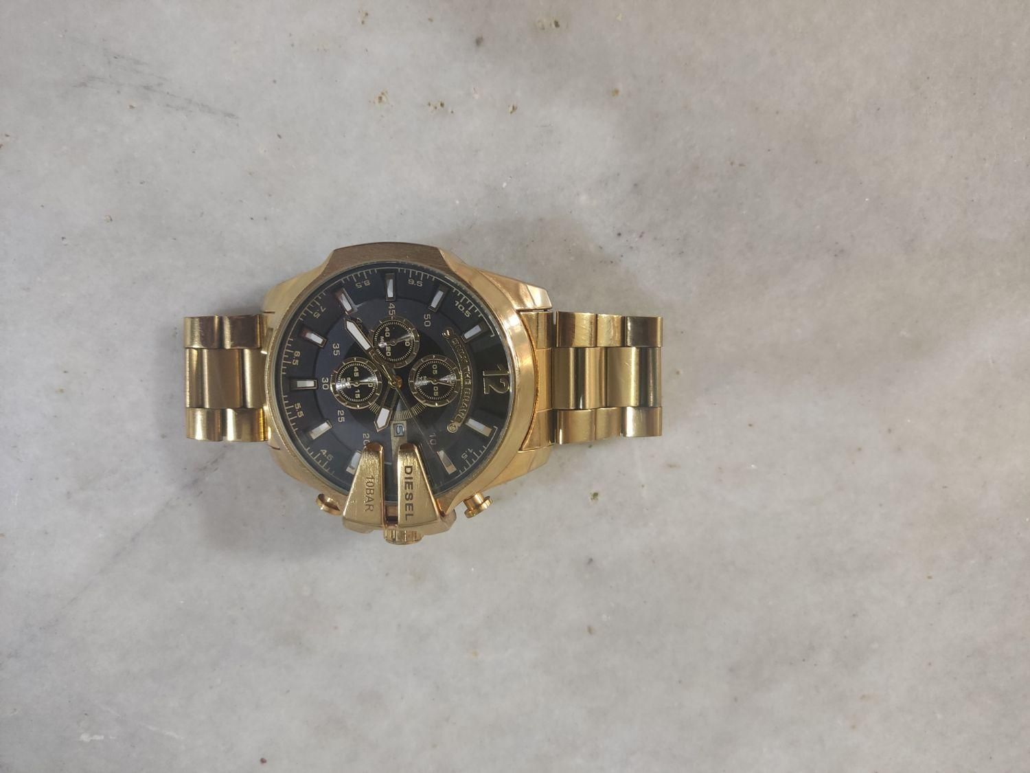 ساعت دیزل شاخ دار|ساعت|گرگان, |دیوار