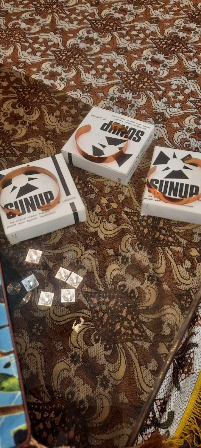 دستبند مسی نو در جعبه با بروشور|بدلیجات|تهران, تهرانپارس شرقی|دیوار