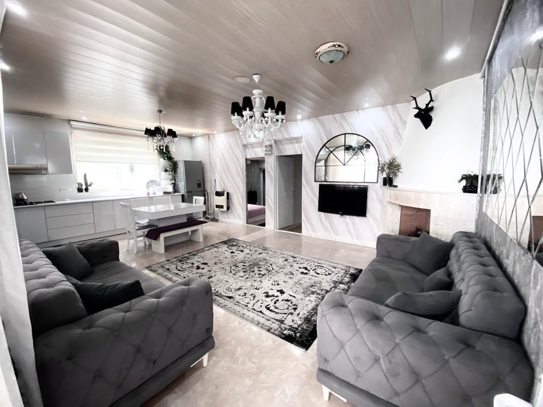 اجاره ویلااستخردار ۳ خواب پاسداران نزدیک دریا|اجارهٔ کوتاه‌مدت ویلا و باغ|بندر انزلی, پرستار|دیوار