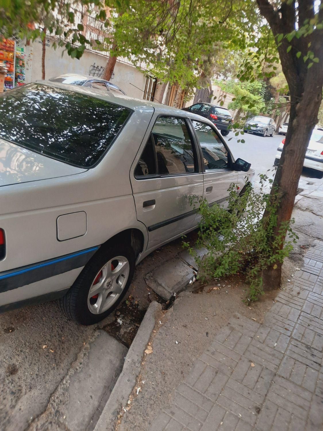 پژو 405 GLX - دوگانه سوز CNG، مدل ۱۳۹۲|خودرو سواری و وانت|تهران, سازمان آب|دیوار