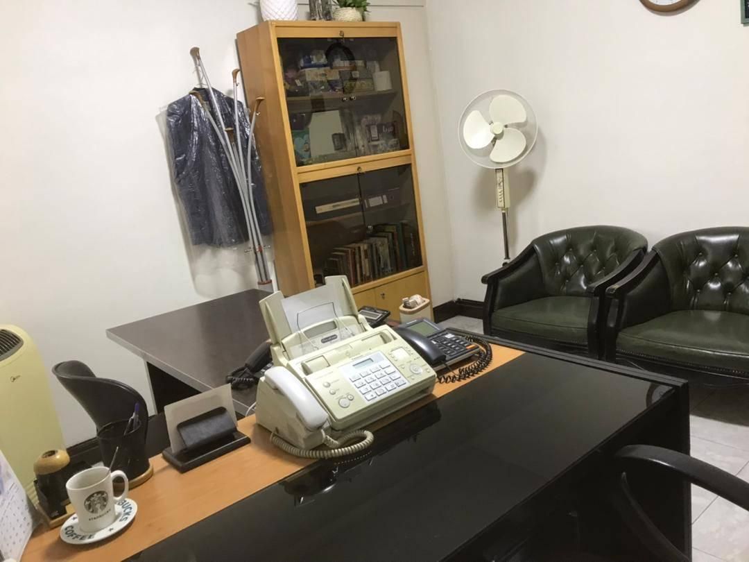 یک اتاق اداری بر خیابان قائم مقام تقاطع مطهری|اجارهٔ دفتر کار، اتاق اداری، مطب|تهران, سنائی|دیوار