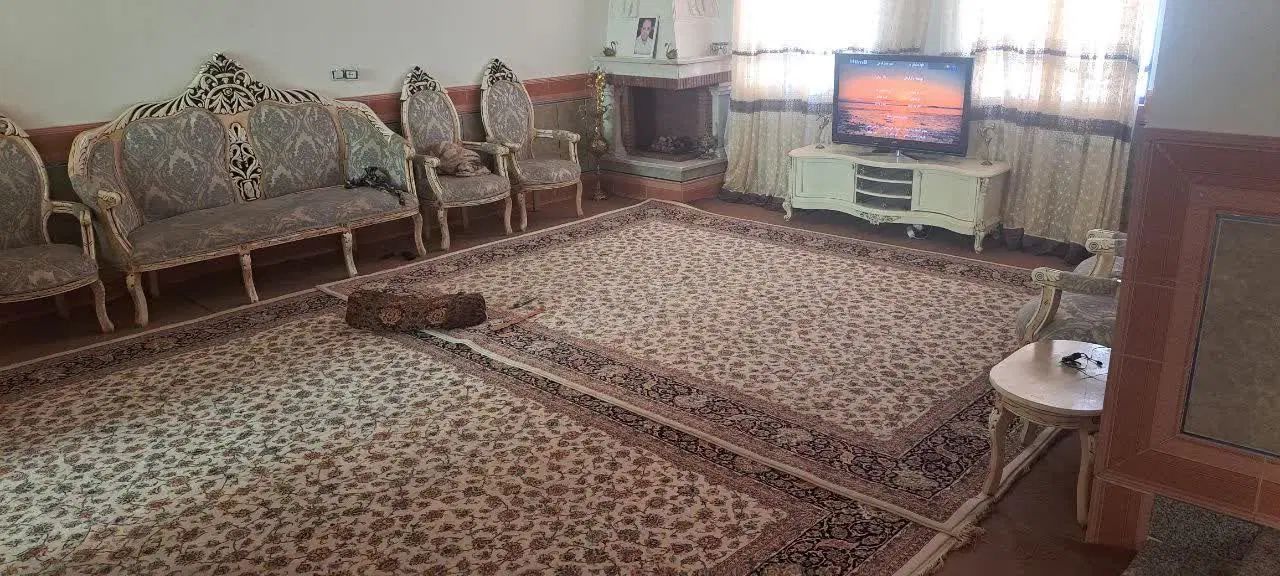 آپارتمان ۱۰۰متر/شهرک امام سجاد/راه جدا/ط اول/دو خ|اجارهٔ آپارتمان|نهاوند, |دیوار