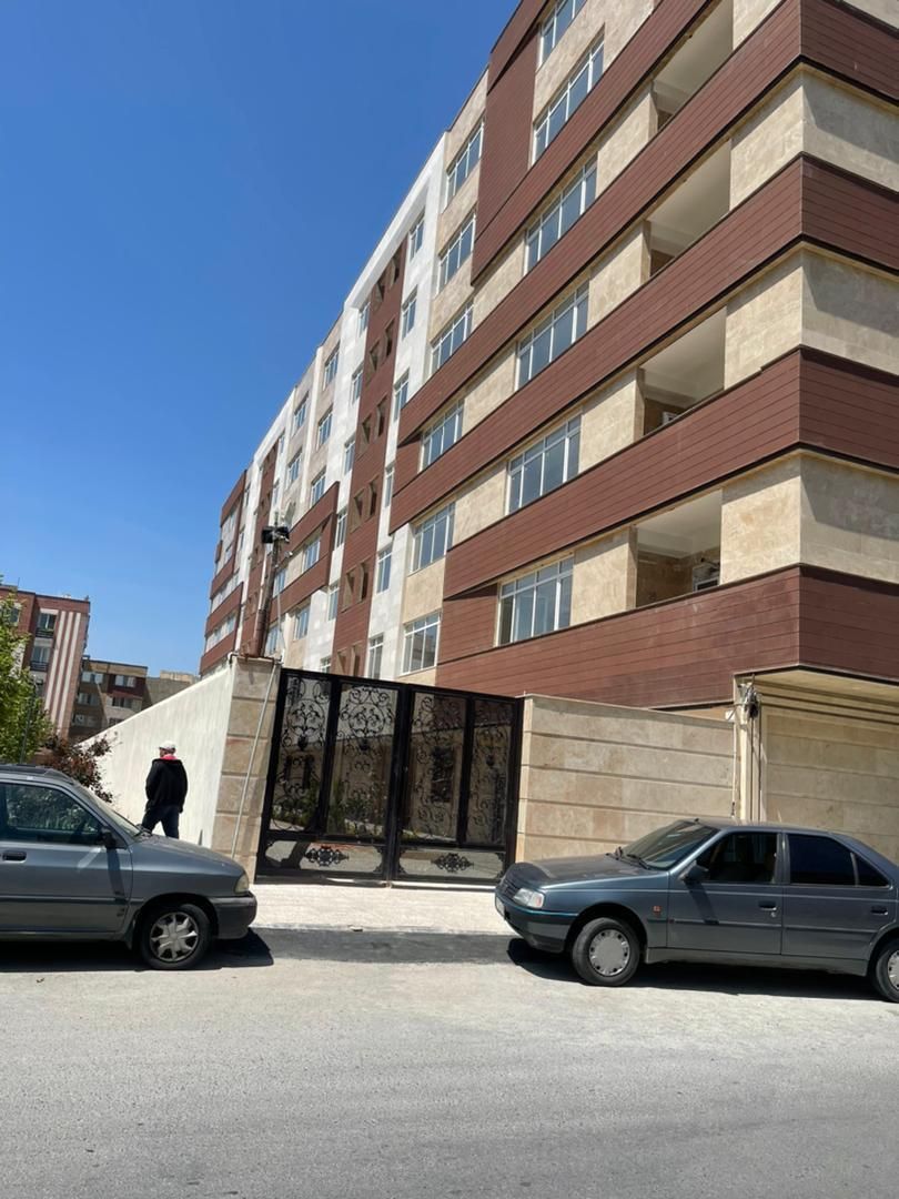 فروش آپارتمان ۱۴۹ متری ۳ خوابه در شهرک بنفشه|فروش آپارتمان|کرج, شهرک بنفشه|دیوار