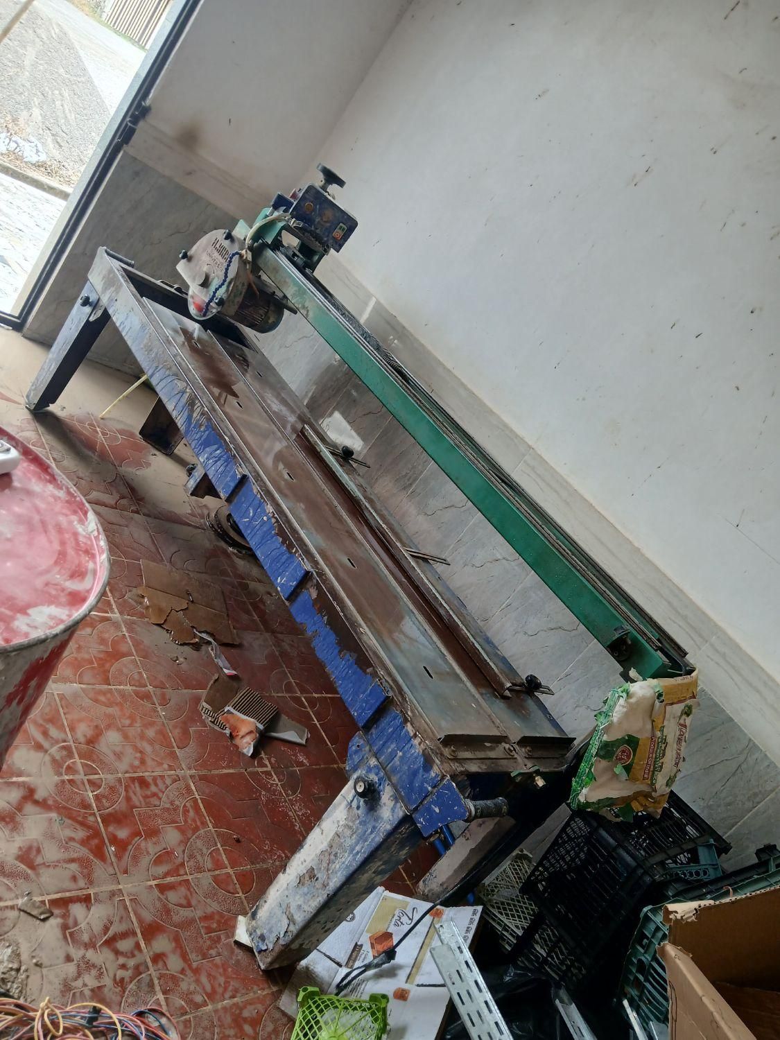 برش انواع کاشی و سنگ .|استخدام معماری، عمران و ساختمانی|علی‌آباد کتول, |دیوار