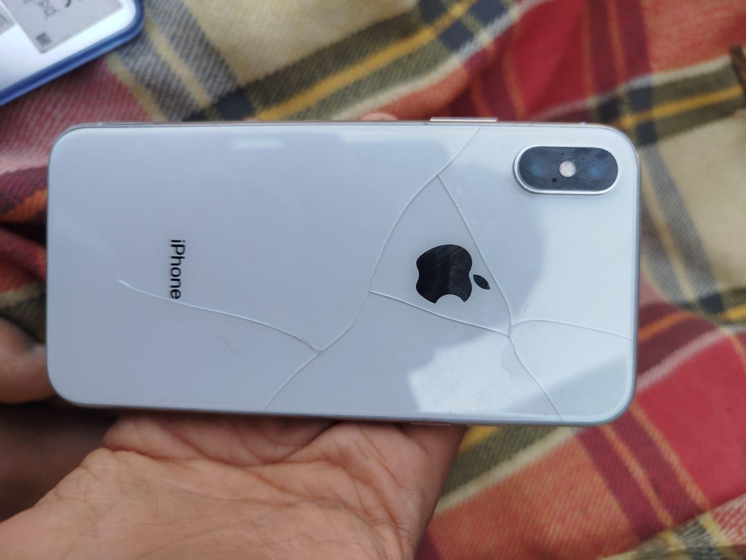 اپل iPhone X با حافظهٔ ۲۵۶ گیگابایت|موبایل|ایرانشهر, |دیوار