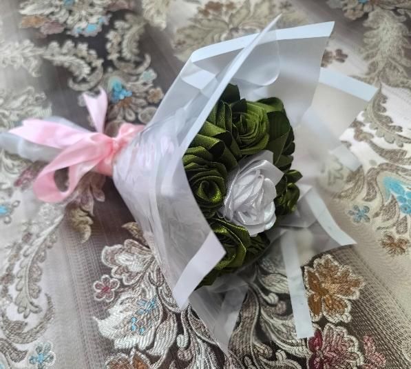 دسته گل ربانی|گل مصنوعی|قزوین, |دیوار