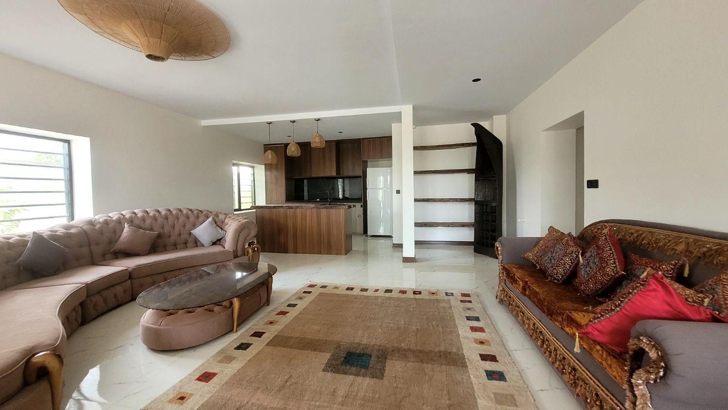 ۳۳۰۰متر باغ ۲۰۰متر ویلا مدیترانه‌ای درآبسردپزشکان|فروش خانه و ویلا|آبسرد, |دیوار