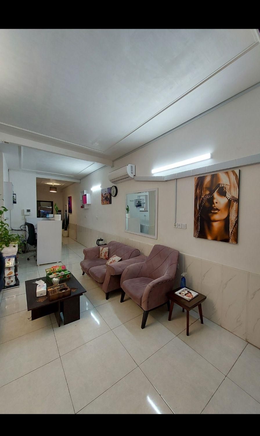 تخصص ما لیزر ژل و بوتاکس حرفه ای و جوانسازی پوست|خدمات آرایشگری و زیبایی|تهران, شهرک ولیعصر جنوبی|دیوار