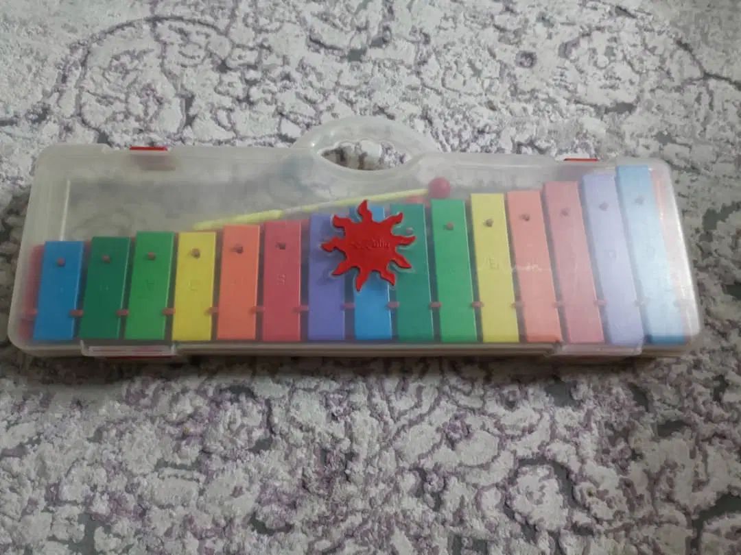 بلز رها|اسباب‌بازی بچه|تهران, هروی|دیوار