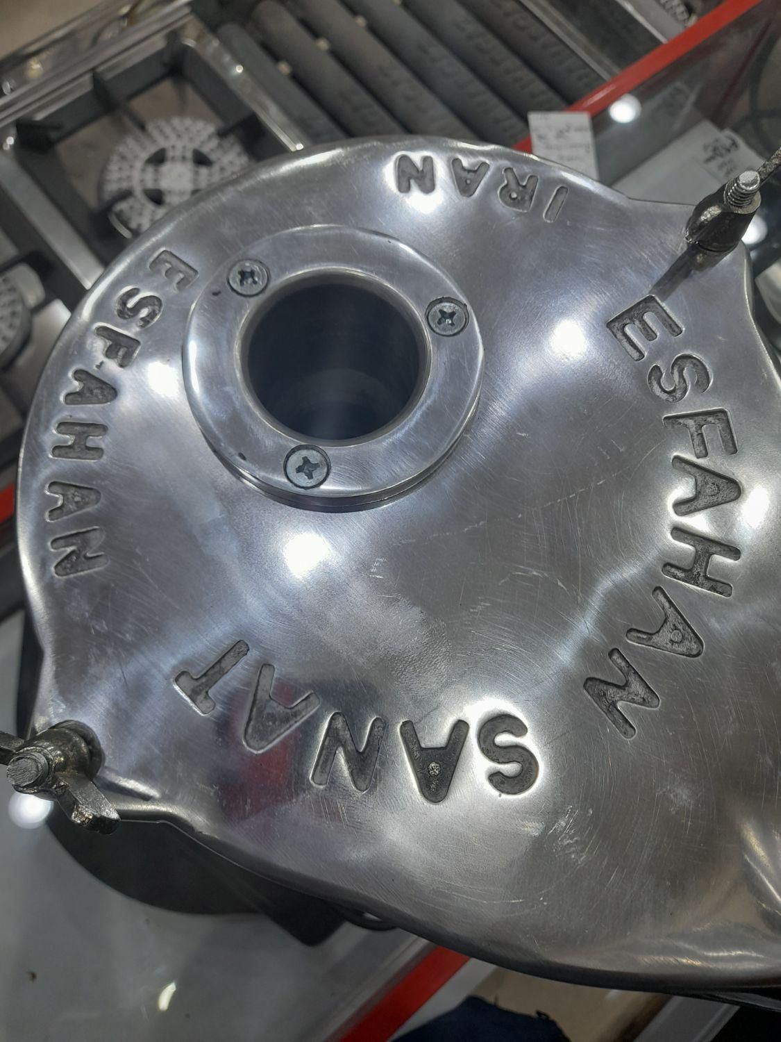 آبمیوه گیری صنعتی|آبمیوه‌گیر و آب‌مرکبات‌گیر|اهواز, نادری|دیوار