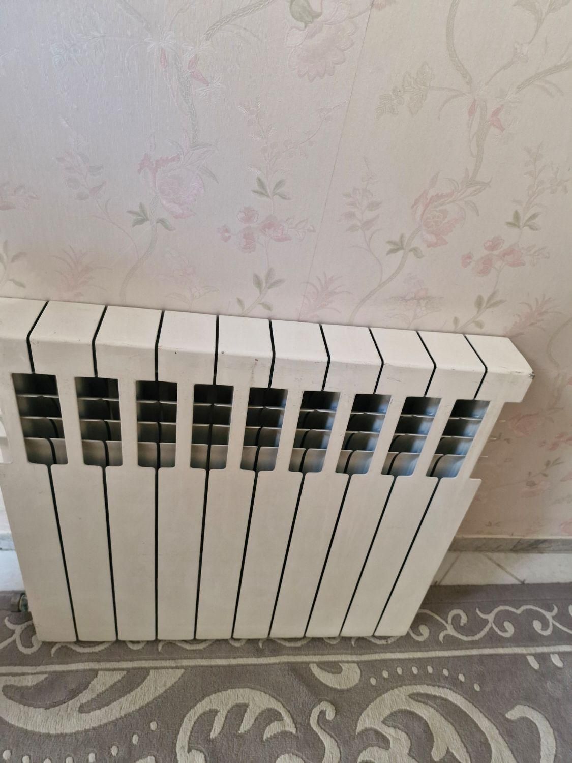 شوفاژ(رادیاتور)|آبگرمکن، پکیج، شوفاژ|تهران, نیروی هوایی (پیروزی)|دیوار