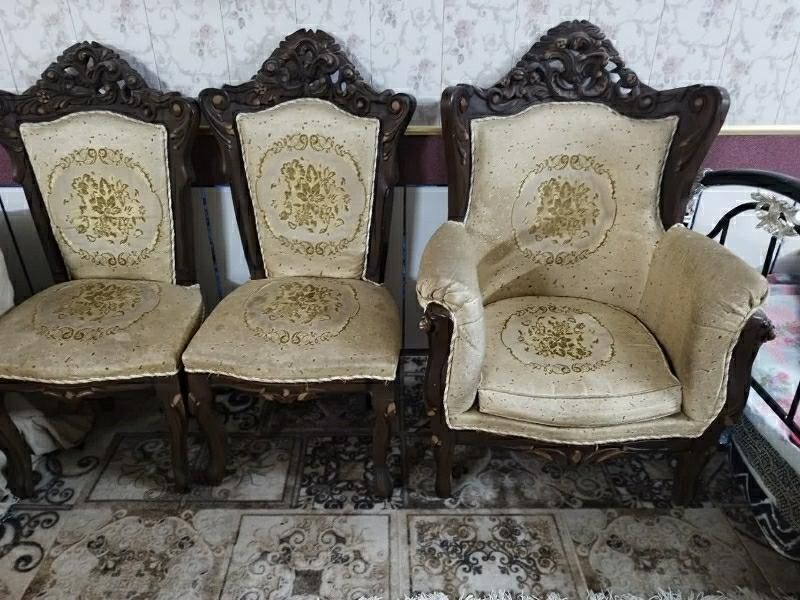فروش مبل سلطنتی ۹ نفره|مبلمان خانگی و میز عسلی|اصفهان, بابوکان|دیوار